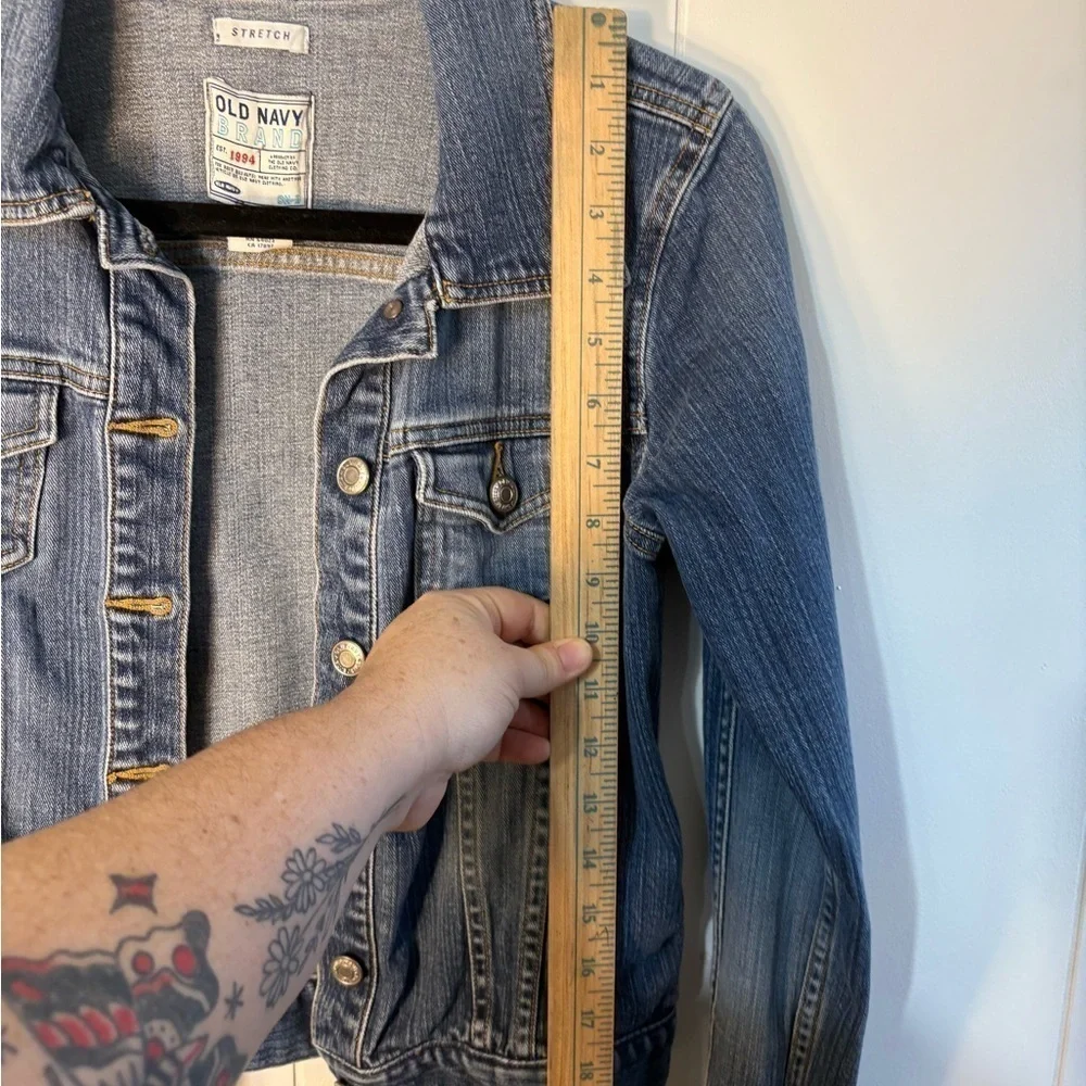 Old Navy Women's Button Up Denim Jacket